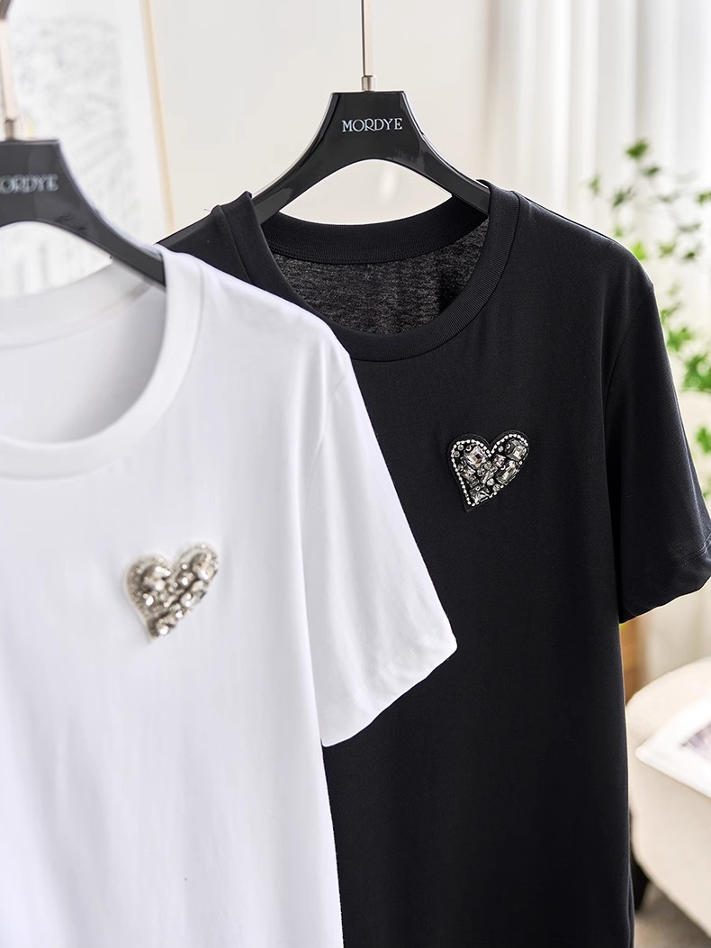 Embroidery Moisturizer - Heavy Embroidery Love Heart Short Sleeve