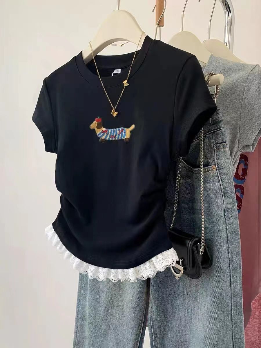 Slim Fit Short Sleeve T-Shirt  - Embroidery Moisturizer recension och pris