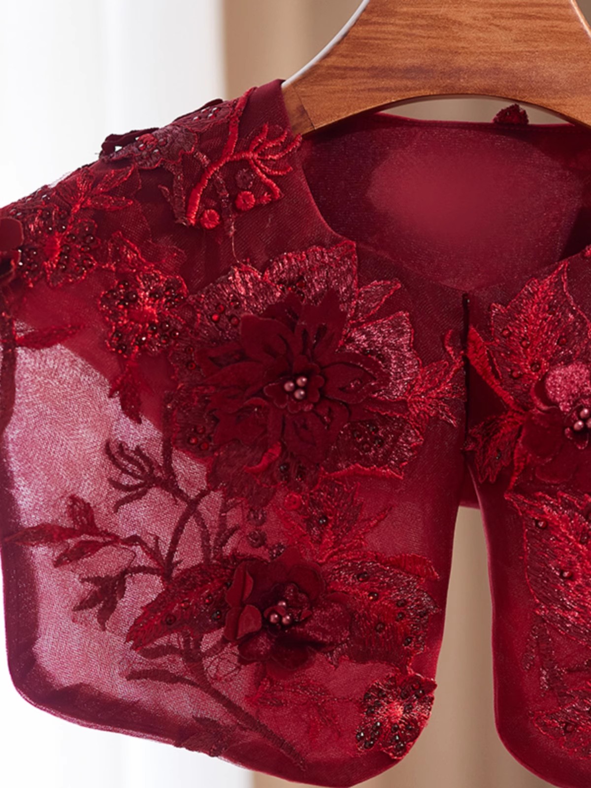Women's Fashion Embroidery Win - Embroidery Red recension och pris