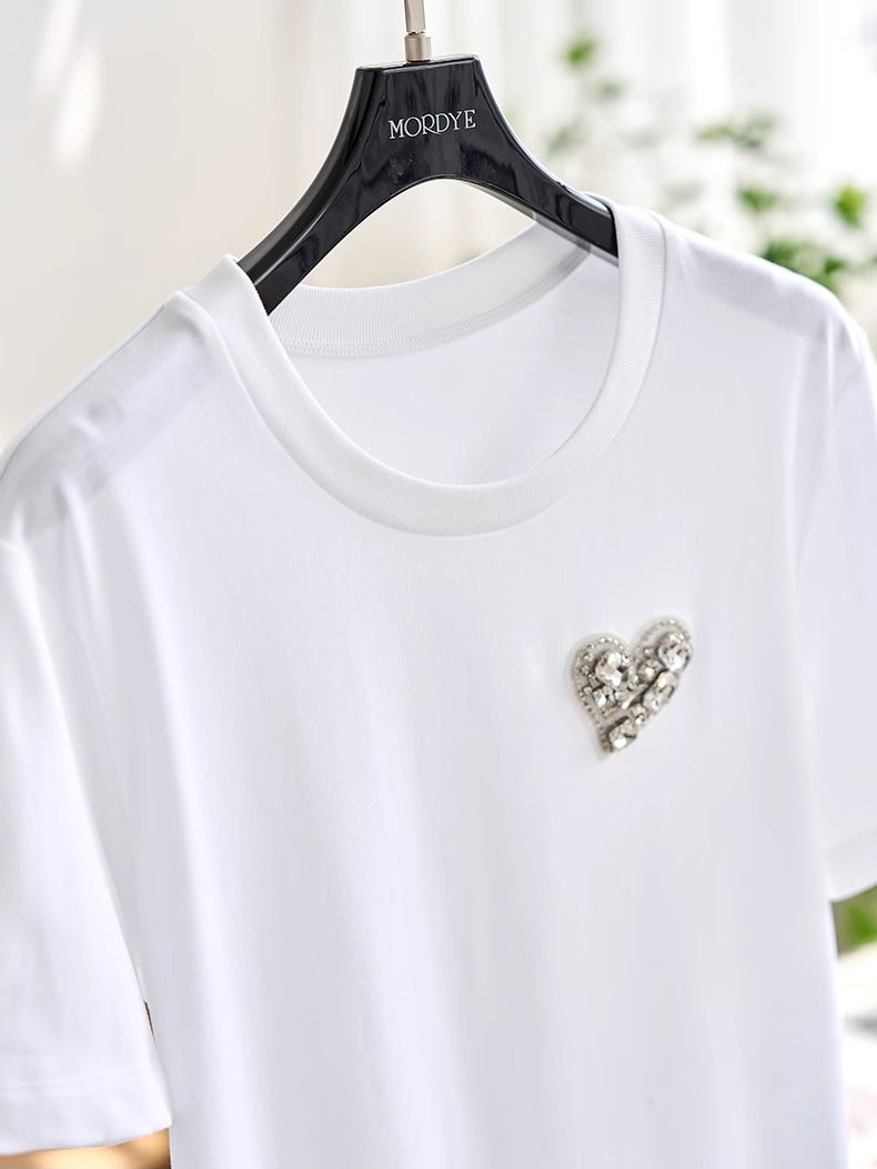 Heavy Embroidery Love Heart Sh - Embroidery Moisturizer recension och pris