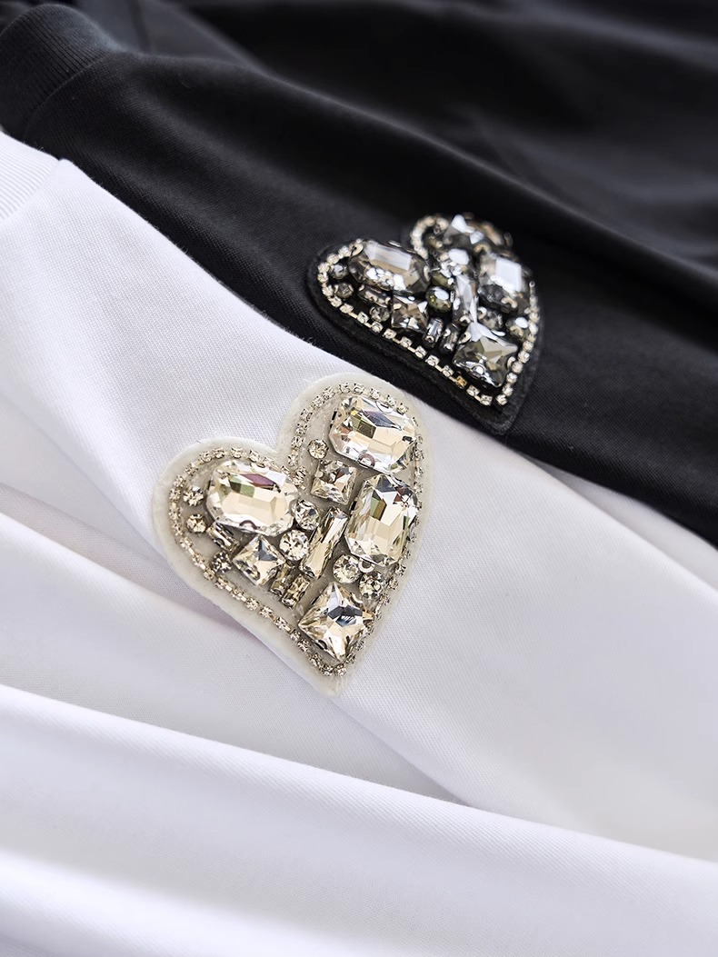 Heavy Embroidery Love Heart Sh - Embroidery Moisturizer recension och pris