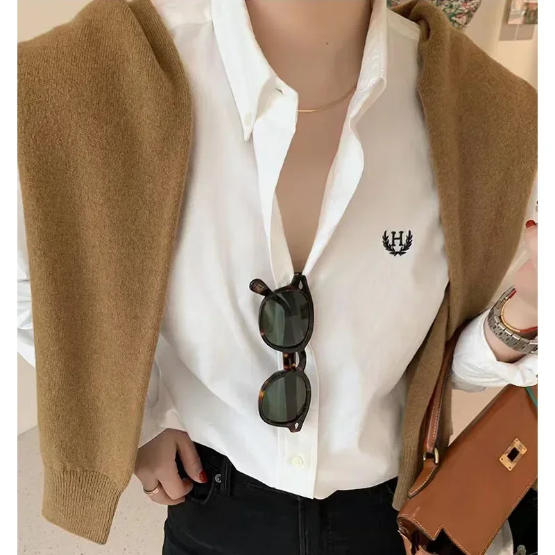 TPJB New Elegant and Youth Wom - Embroidery On Shirt recension och pris