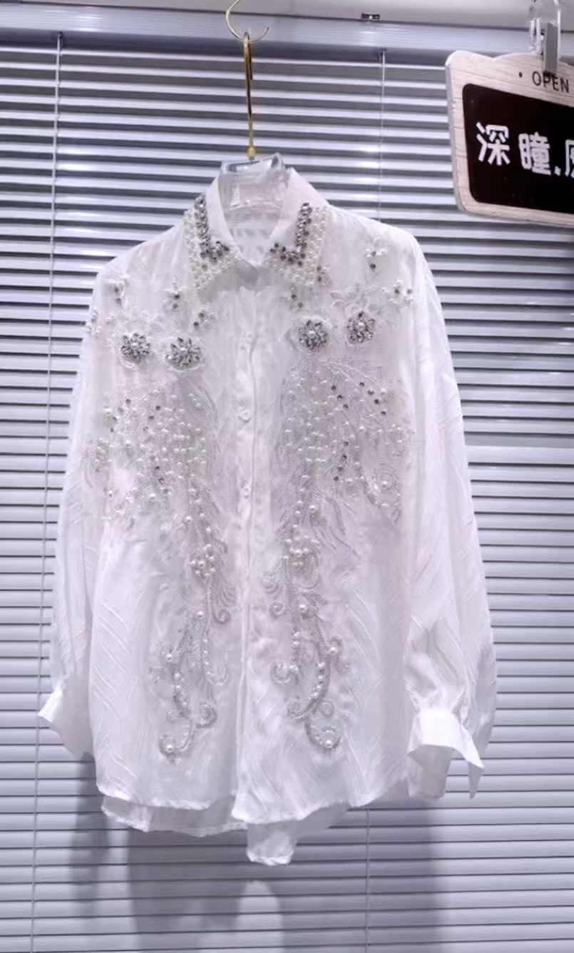 New In Sparkle Pearls Beaded D - Embroidery On Shirt recension och pris